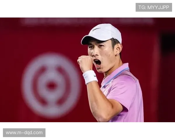 商竣程上海大师赛击败世界前十，中国男网新星崛起