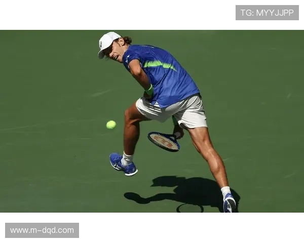 总决赛半决赛：阿卡完胜阿利亚西姆首进决赛，辛纳横扫德米纳尔保持13连胜