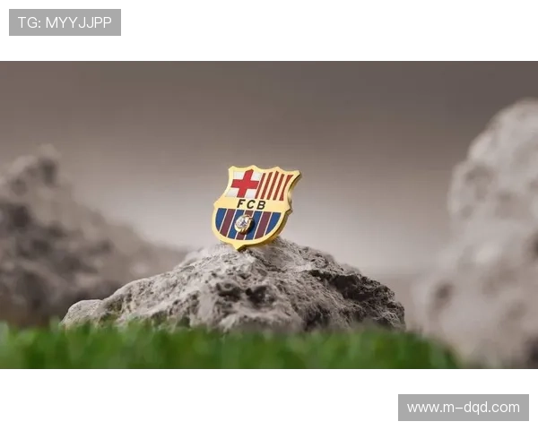 诺坎普回归首战门票售罄,球迷热情高涨 诺坎普回归首战门票售罄,球迷热情高涨